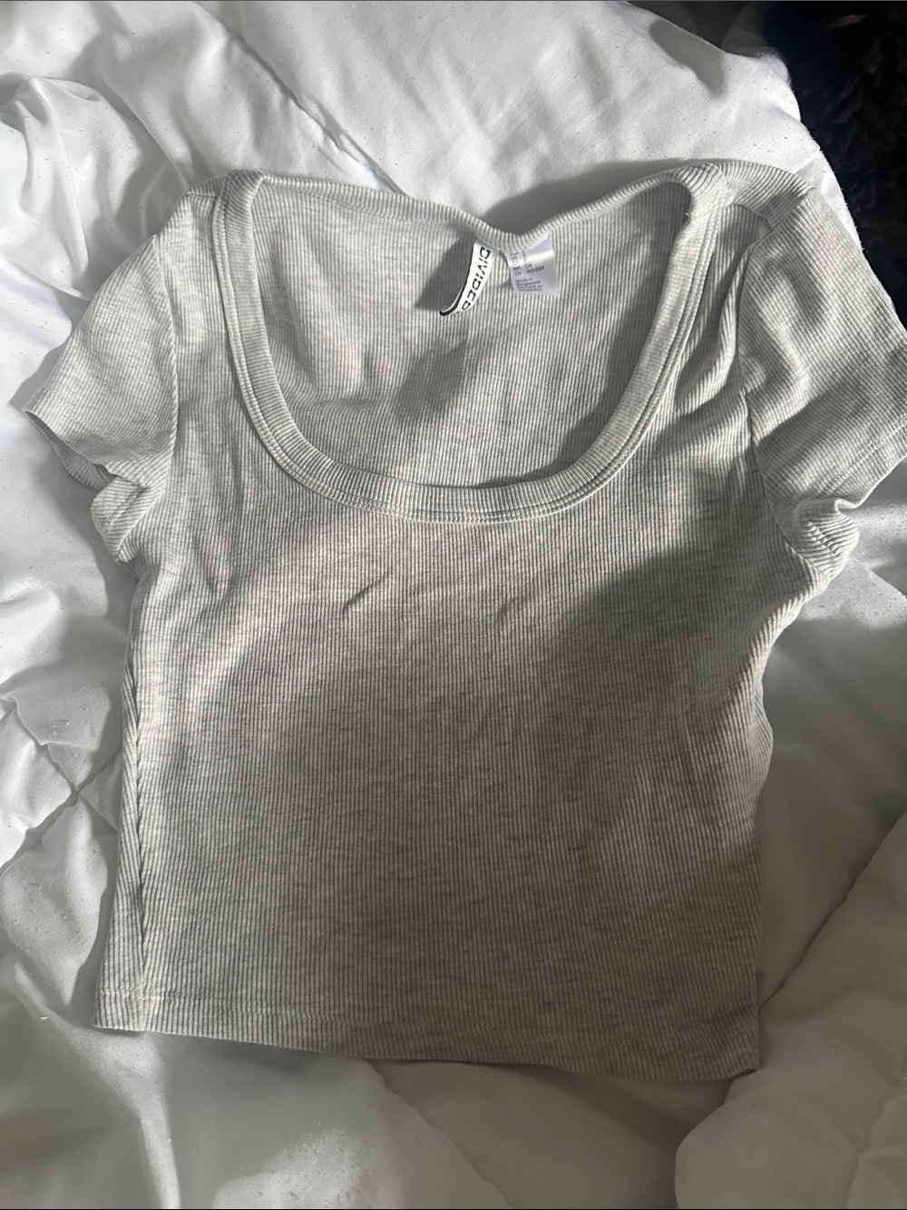 H&M Light Gray Ribbed Scoop Neck Top